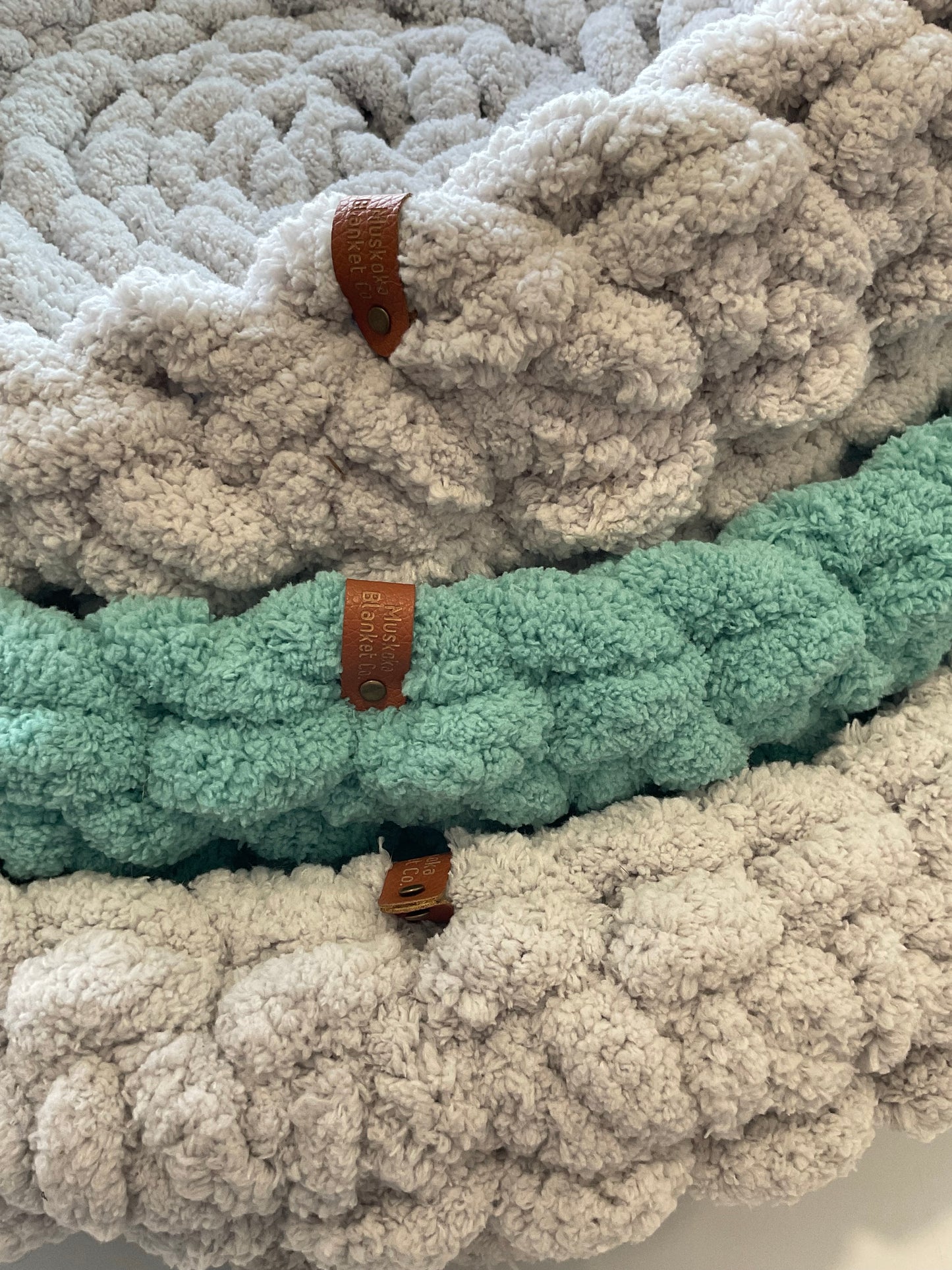 Muskoka Blanket Knitted Pet Beds