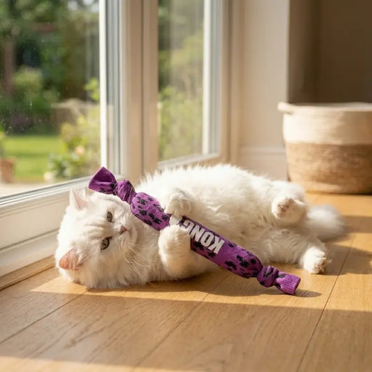 Kong® Kickeroo Crunch Cat Toy